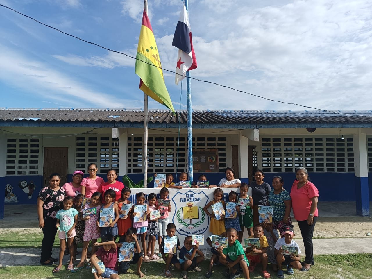 Escuela en una comunidad guna